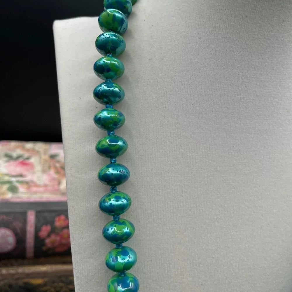 Vintage Green Classic Fashion Bezel Glass Chrysocolla Beaded Statement Necklace - Picture 5 of 10